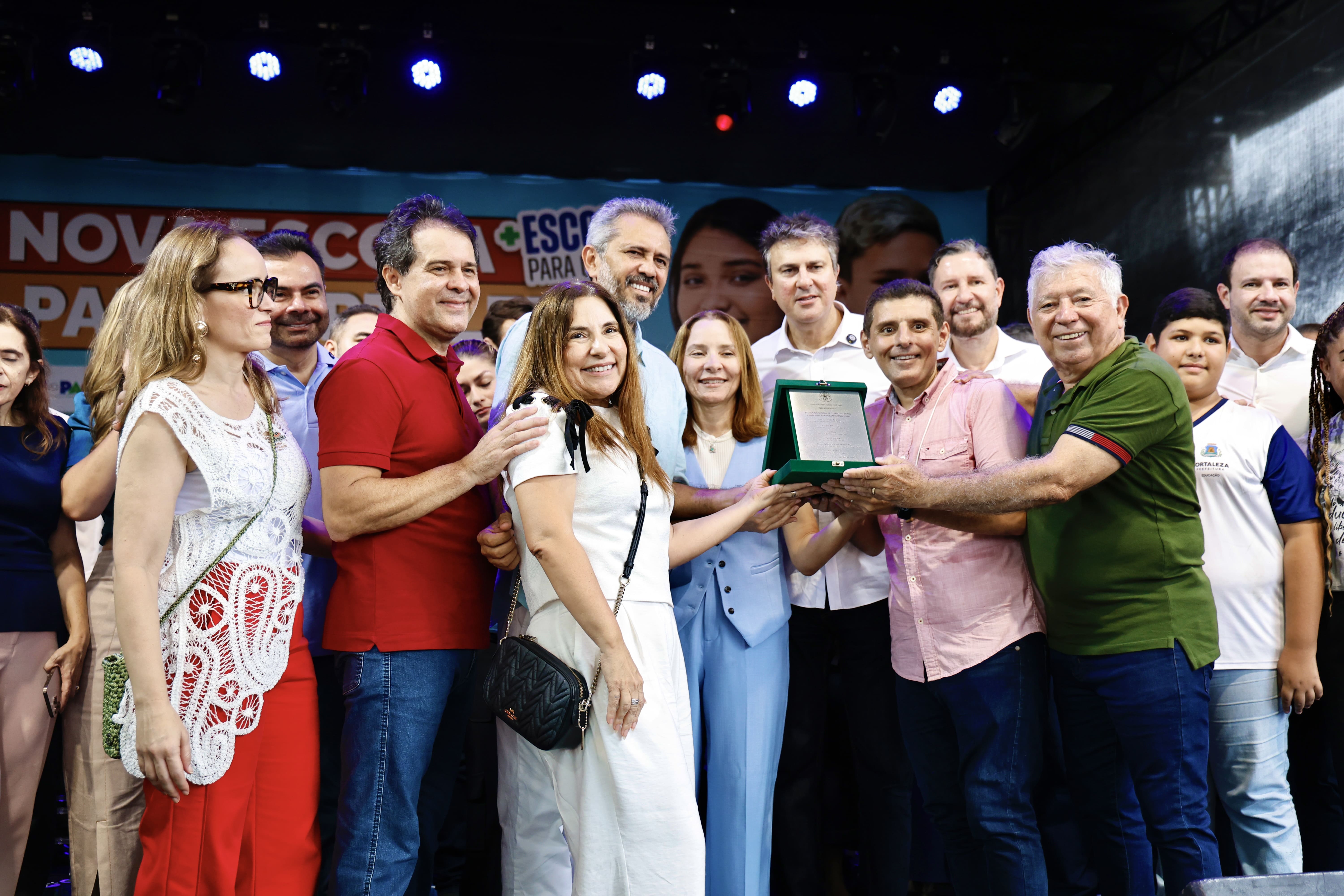 Esta é a primeira EMTI inaugurada pela atual gestão e tem capacidade para atender 420 alunos, do 6º ao 9º ano do Ensino Fundamental (Fotos: Beatriz Boblitz)